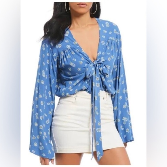 Free People Intimately Floral Bell Sleeve Tie Front Crop Top - Picture 1 of 7